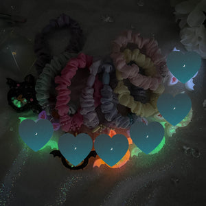Charcoal Froot Bat Hairtie