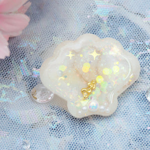Baby Shell Clip
