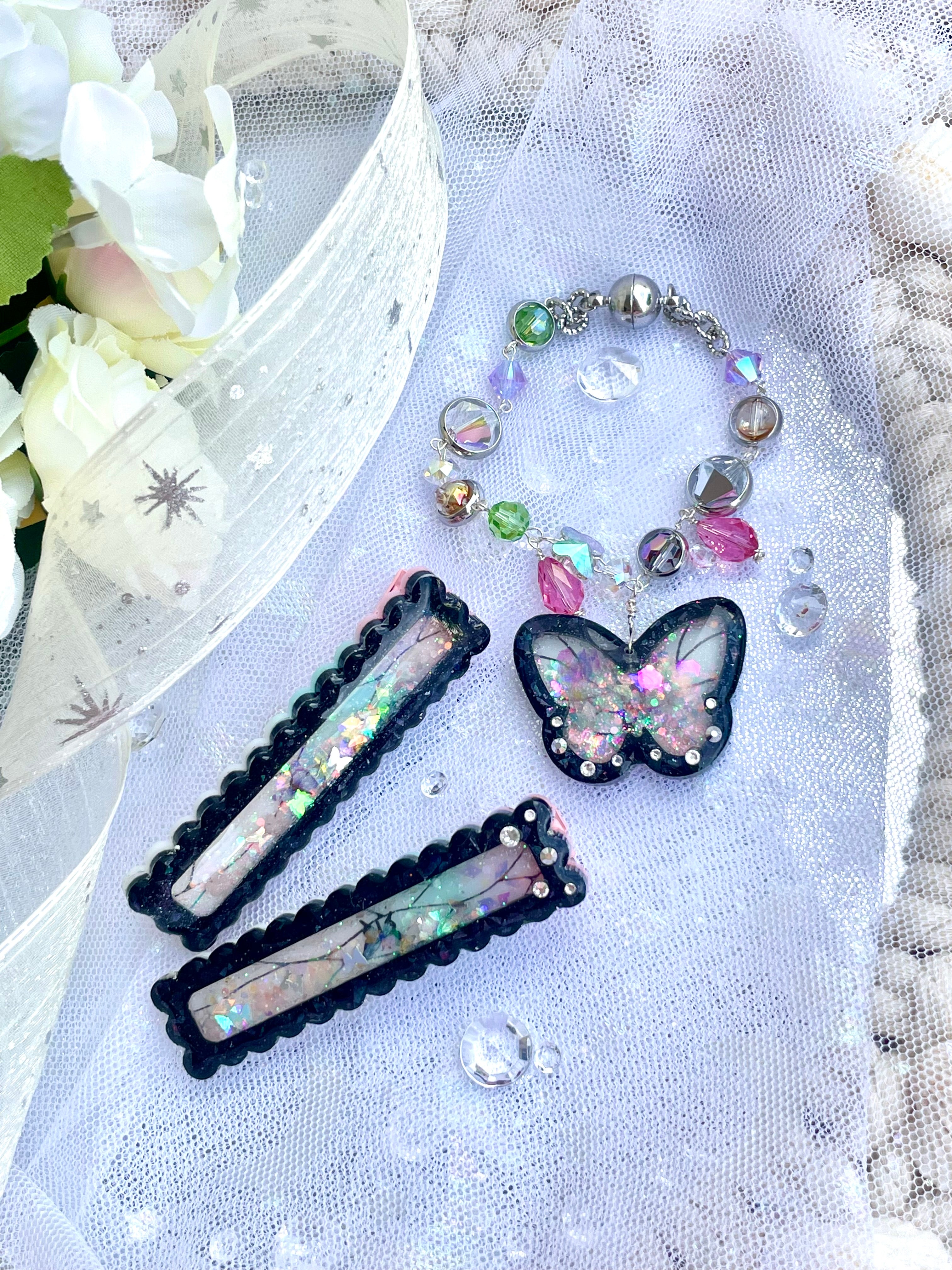 Shinobu Kocho Bracelet & Barrette Set (Premium)