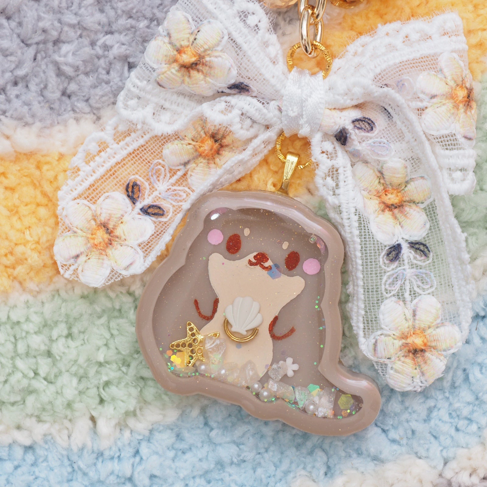 Interactive Otter Gacha! Charm