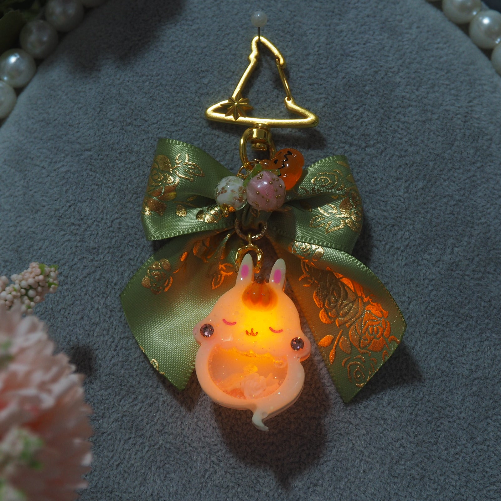 Light Up✨ Bunkin Charm