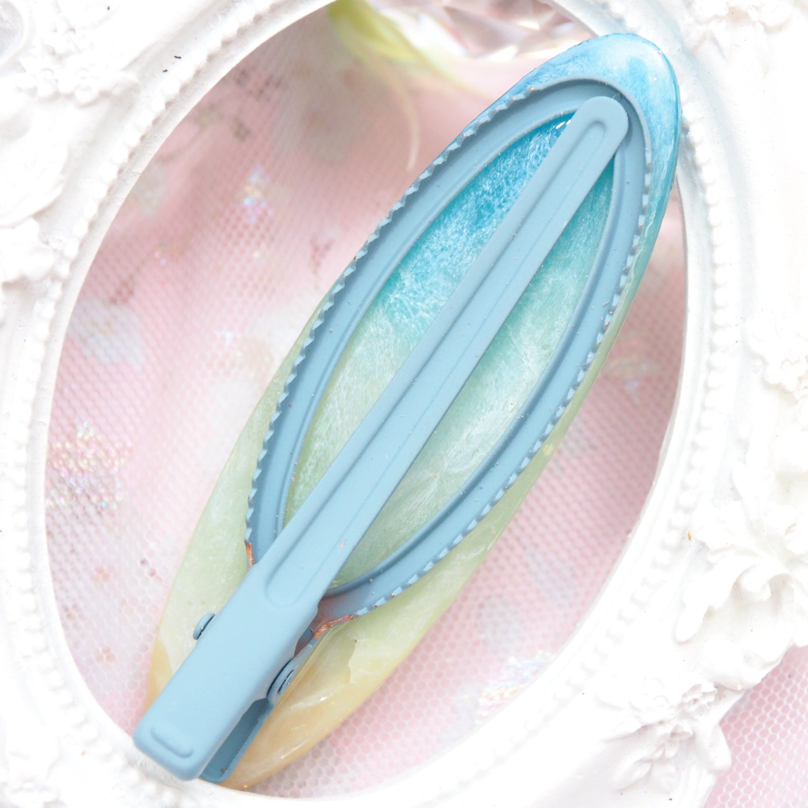 Ponyo Hair clip (Oval)
